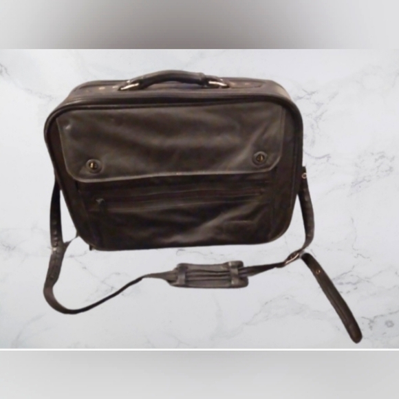 100% Leather bag - Picture 1 of 3